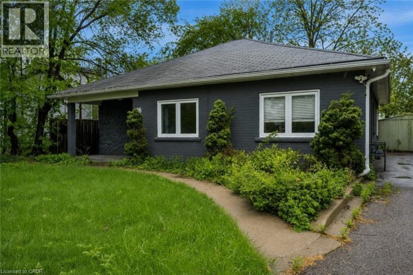 4pc Bathroom - 16 Woodward Avenue, Brampton, ON L6V1K1 Photo 2