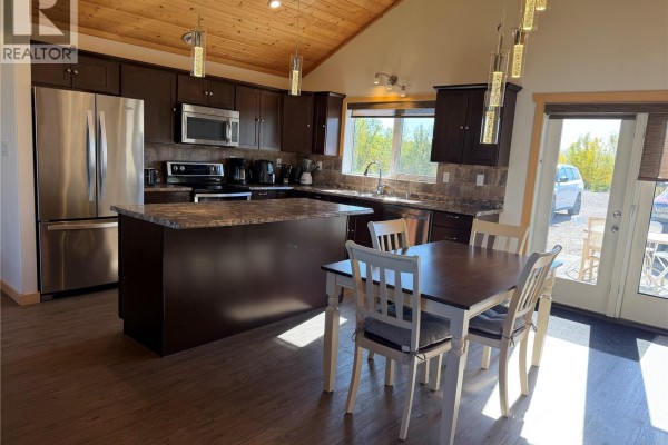 5pc Ensuite bath - 16.86 Acre Acreage-shell Lake, Canwood Rm No  494, SK S0J2G0 Photo 5