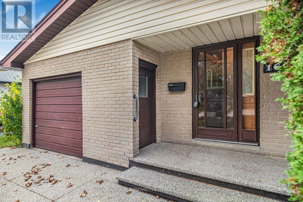 Bedroom - 160 Birchcliffe Crescent, Hamilton, ON L8T4K9 Photo 4