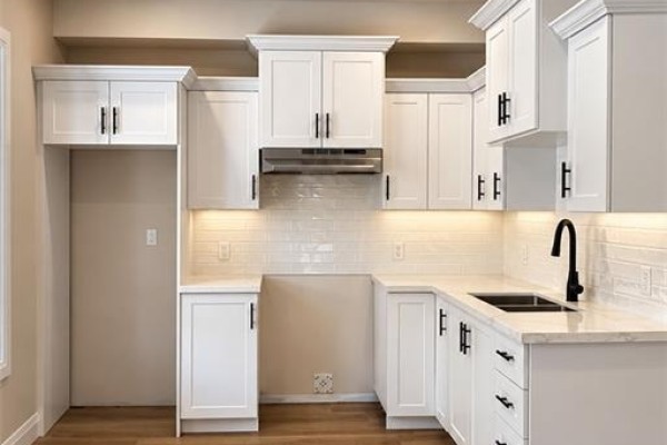 4pc Bathroom - 160 Catharine Avenue Unit# 1, Brantford, ON N3T1Y7 Photo 2