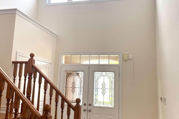 160 Chouinard Way, Aurora, ON L4G1B7 Photo 3