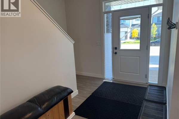 2pc Bathroom - 160 Echo Lane, Martensville, SK S0K2T1 Photo 5