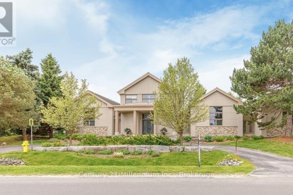 160 Grand Cypress Lane, Blue Mountains, ON, photo 2