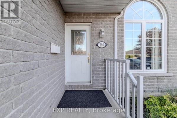 Family room - 160 Heritage Place, Cornwall, ON K6J5V6 Photo 4
