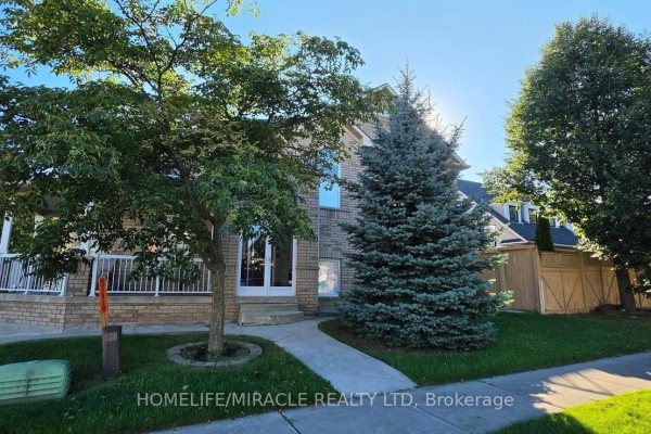 160 Queen Mary Drive, Brampton, ON L7A1Z6 Photo 4