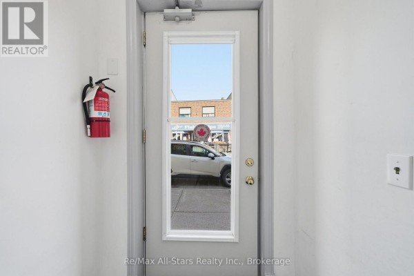 160 Queen Street, Scugog, ON L9L1B8 Photo 5