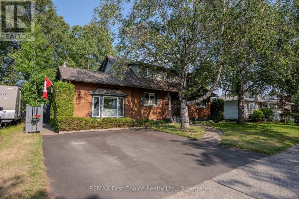 160 Whalen Street, Thunder Bay