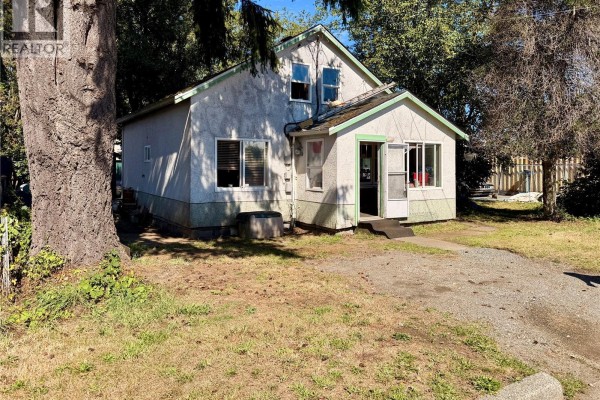 1600 17th Ave, Campbell River, BC, photo 2