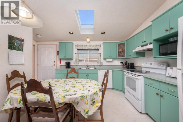 Bedroom - 1600 43 Avenue Unit# 27, Vernon, BC V1T9G6 Photo 4