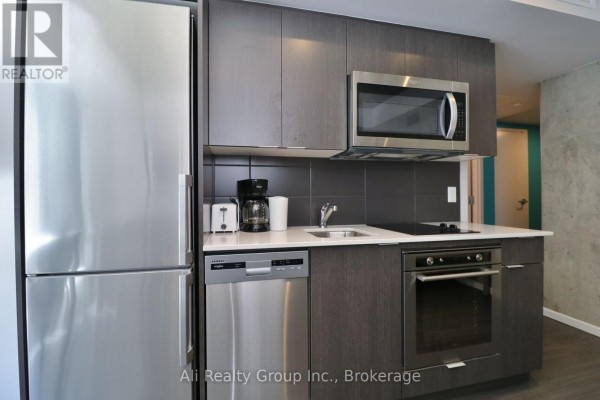 1601 - 105 Champagne Avenue S, Ottawa, ON K1S5E5 Photo 4