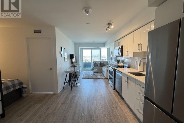 1601 - 1455 Celebration Drive, Pickering, ON L1W0C3 Photo 5