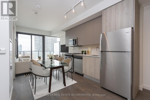 Kitchen - 1601 - 2a Church Street, Toronto, ON M5E0E1 Photo 2