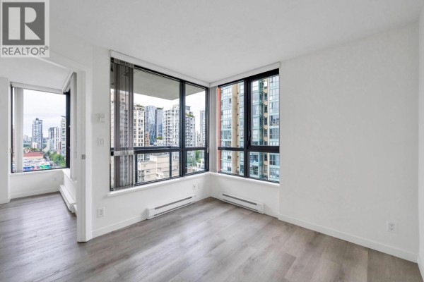 1601 928 Homer Street, Vancouver, BC V6B1T7 Photo 2