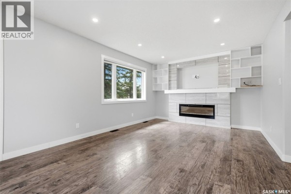 4pc Bathroom - 1601 Lacon Street, Regina, SK S4N1Z5 Photo 5