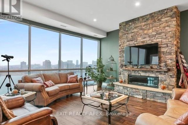 1602 - 1225 Riverside Drive, Windsor, ON N9A0A2 Photo 2