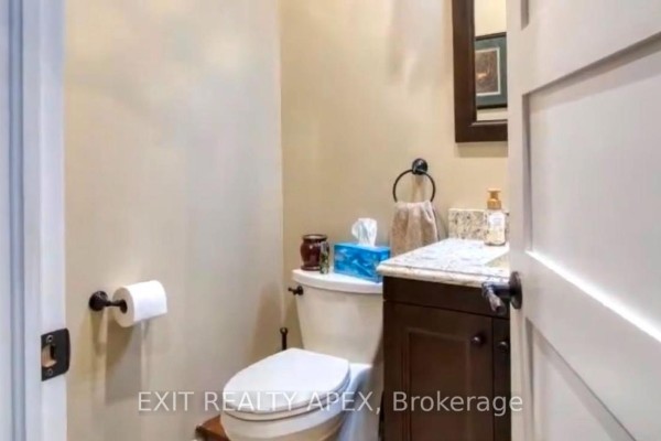 1602 - 1225 Riverside Drive, Windsor, ON N9A0A2 Photo 4
