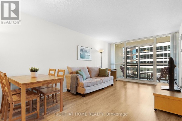 Sunroom - 1602 - 18 Parkview Avenue, Toronto, ON M2N7H7 Photo 5