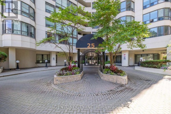 1602 - 25 Maitland Street, Toronto, ON, photo 3