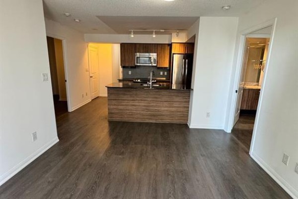 1602 - 35 Bastion Street, Toronto, ON M5V0C2 Photo 4