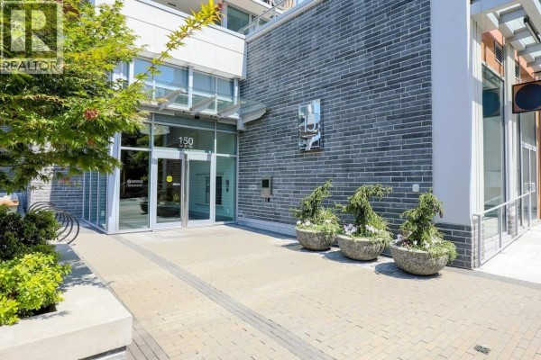 1602 150 W 15th Street, North Vancouver, BC V7M0C4 Photo 2