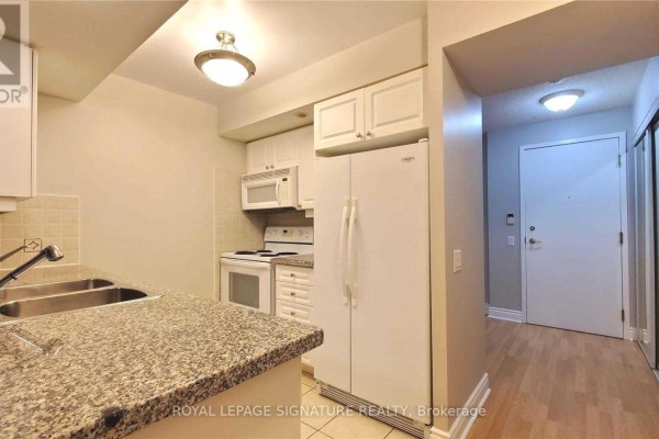 1603 - 10 Northtown Way, Toronto, ON M2N7L4 Photo 4