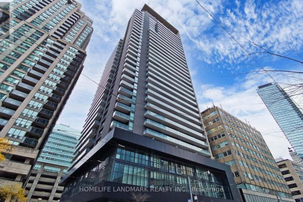 Kitchen - 1603 - 770 Bay Street, Toronto, ON M5G1N6 Photo 3