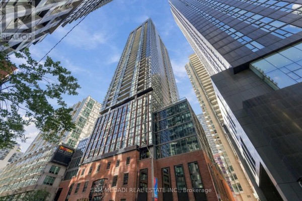 1603 - 88 Blue Jays Way, Toronto, ON M5V0L7 Photo 2
