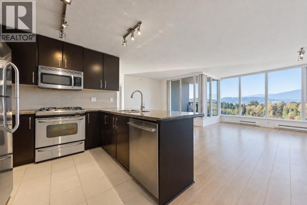 1603 651 Nootka Way, Port Moody, BC V3H0A1 Photo 3