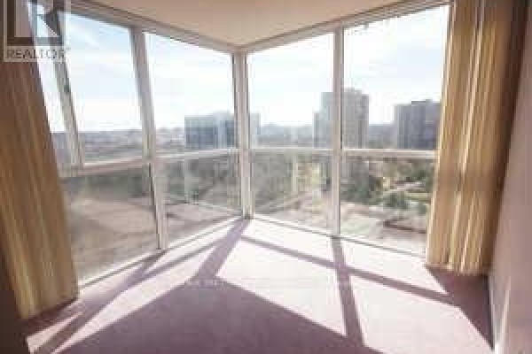 1604 - 7 Concorde Place, Toronto, ON, photo 2