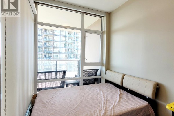 1604 6168 Wilson Avenue, Burnaby, BC V5H0B2 Photo 2