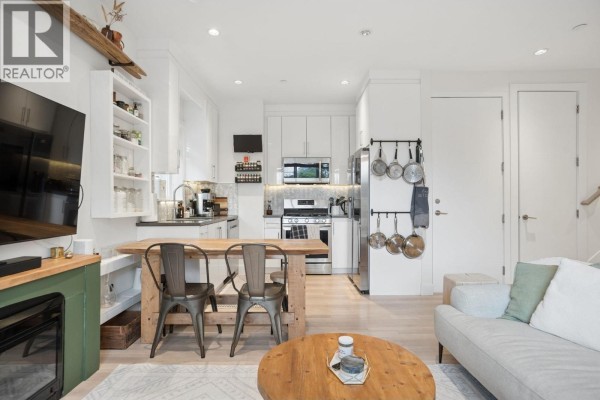 1604 E 36th Avenue, Vancouver, BC V5P1C4 Photo 4