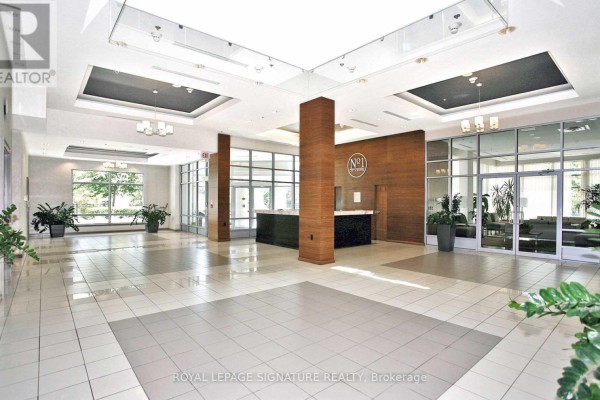Kitchen - 1605 - 1 Elm Drive W, Mississauga, ON L5B4M1 Photo 3