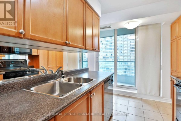 Bedroom 2 - 1605 - 1 Elm Drive W, Mississauga, ON L5B4M1 Photo 5