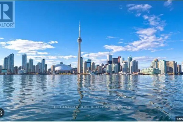 1605 - 21 Iceboat Terrace, Toronto, ON, photo 2