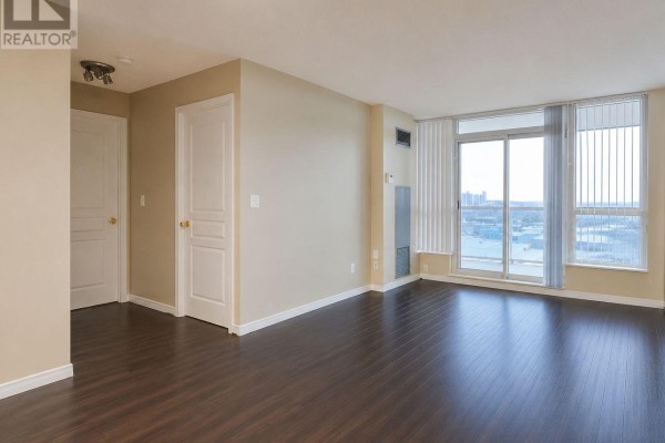 Primary Bedroom - 1605 - 2545 Erin Centre Boulevard, Mississauga, ON L5M6Z9 Photo 4
