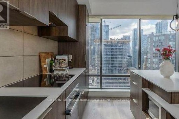 Kitchen - 1605 - 5 St Joseph Street, Toronto, ON M4Y0B6 Photo 5