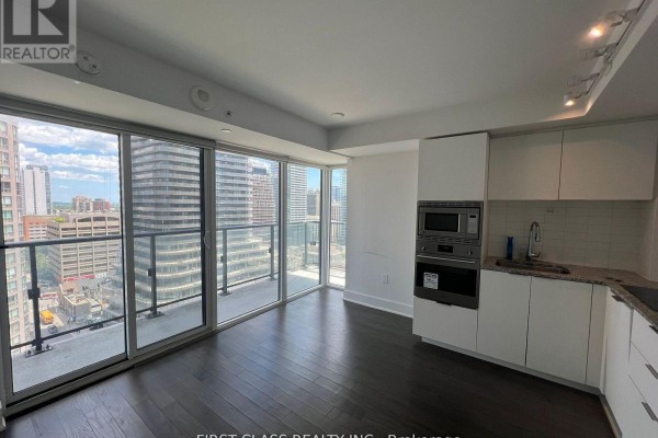 1605 - 955 Bay Street, Toronto, ON M5S0C6 Photo 2