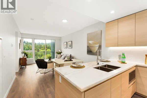 1605 308 Morrissey, Port Moody, BC V3H0M2 Photo 2