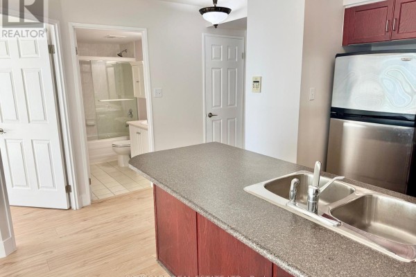 #1606 - 156 Enfield Place, Mississauga, ON L5B4L8 Photo 5
