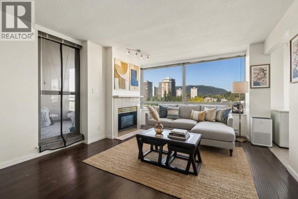 1606 9633 Manchester Drive, Burnaby