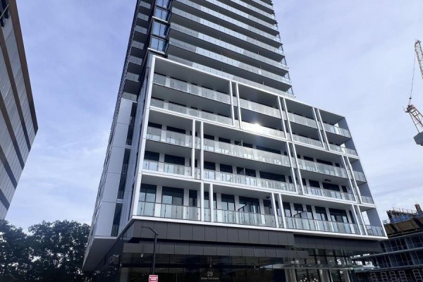 1607 - 29 Green Trail Court, Toronto