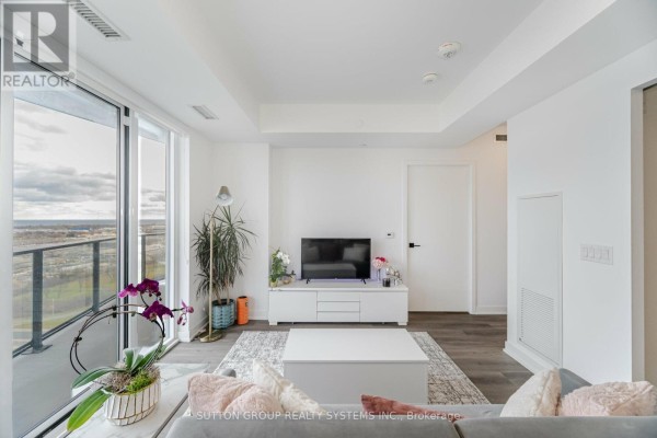 1607 - 36 Zorra Street, Toronto, ON M8Z0G5 Photo 5