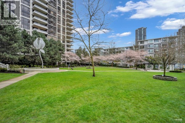 1607 2138 Madison Avenue, Burnaby, BC V5C6T6 Photo 4