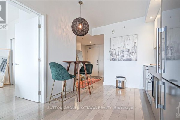1608 - 20 Daly Avenue, Ottawa, ON K1N6E2 Photo 5