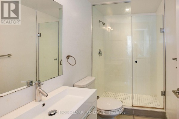 Primary Bedroom - 1608 - 297 College Street, Toronto, ON M5T0C2 Photo 4