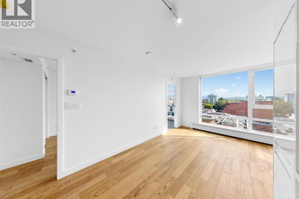 1608 188 Keefer Street, Vancouver, BC, photo 2