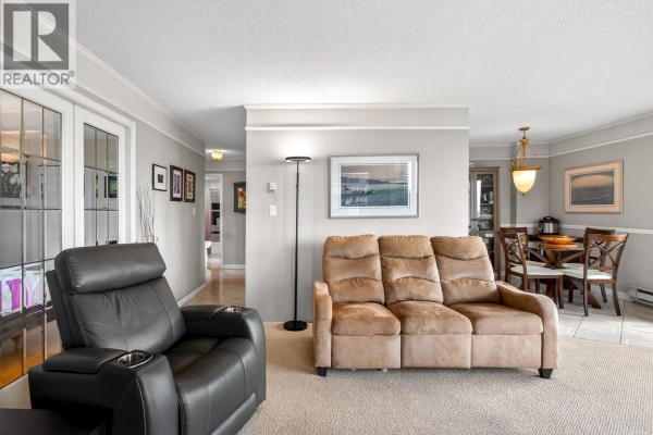 1608 2041 Bellwood Avenue, Burnaby, BC V5B4V5 Photo 5