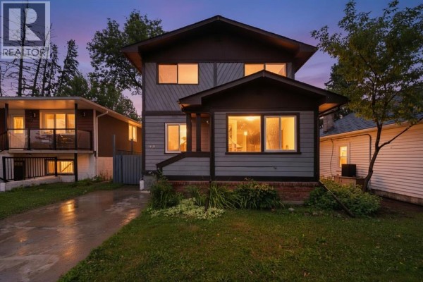 3pc Bathroom - 1608 3 Street Nw, Calgary, AB T2M2X8 Photo 4