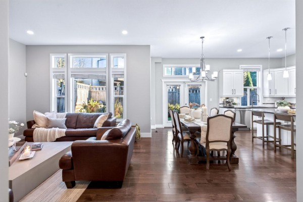 16088 28b Avenue, Surrey, BC V3Z3Y6 Photo 5