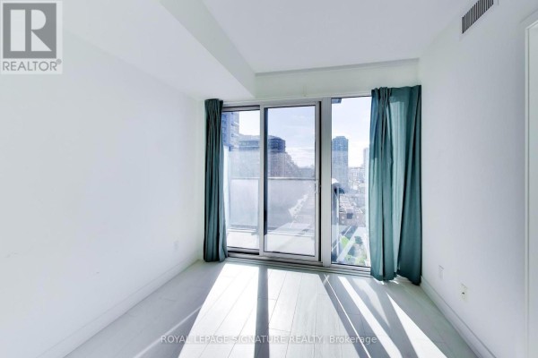 Primary Bedroom - 1609 - 19 Western Battery Road, Toronto, ON M6K0E3 Photo 3
